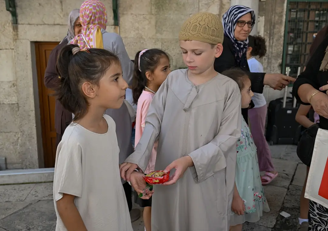 Joshie Harris: „Cake Not Hate“-Kampagne in Istanbul beendet