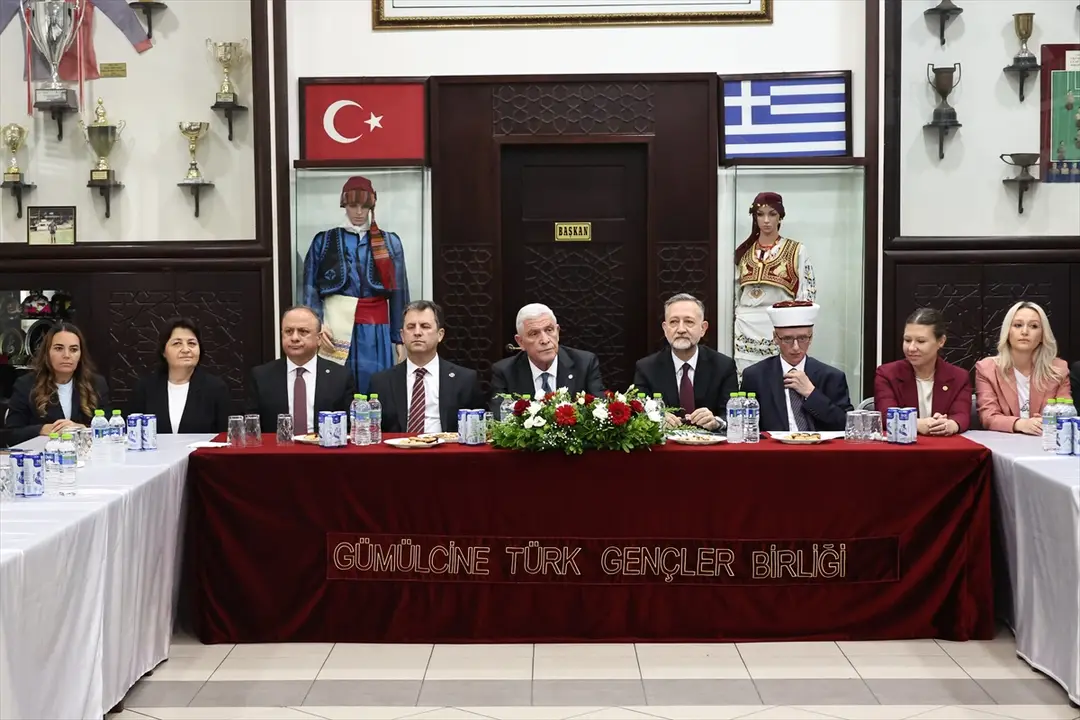 İYİ Party's Dervişoğlu Meets Western Thrace Turks in Komotini