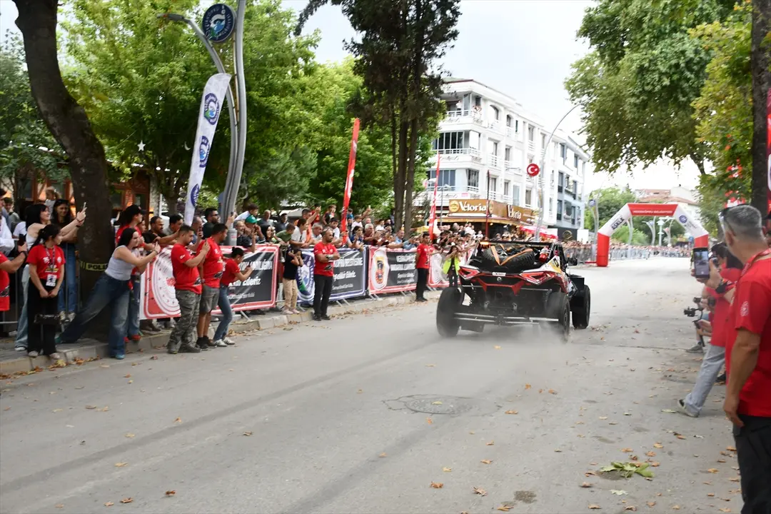 Start der 4. Etappe der türkischen Offroad-Meisterschaft in Vezirköprü