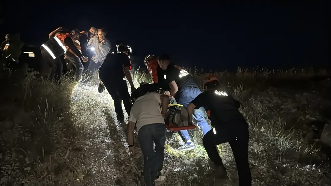 Accident in Kütahya: Car and Motorcycle Collide, 5 Injured