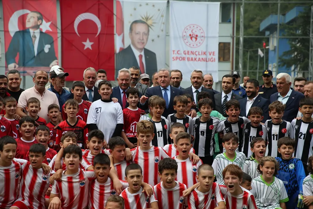Bakan Osman Aşkın Bak: İkizdere'ye yeni spor tesisleri