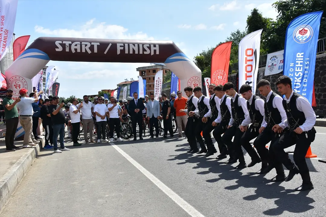 Cycling Turkish Cup 7th Stage Race Kicks Off in Trabzon