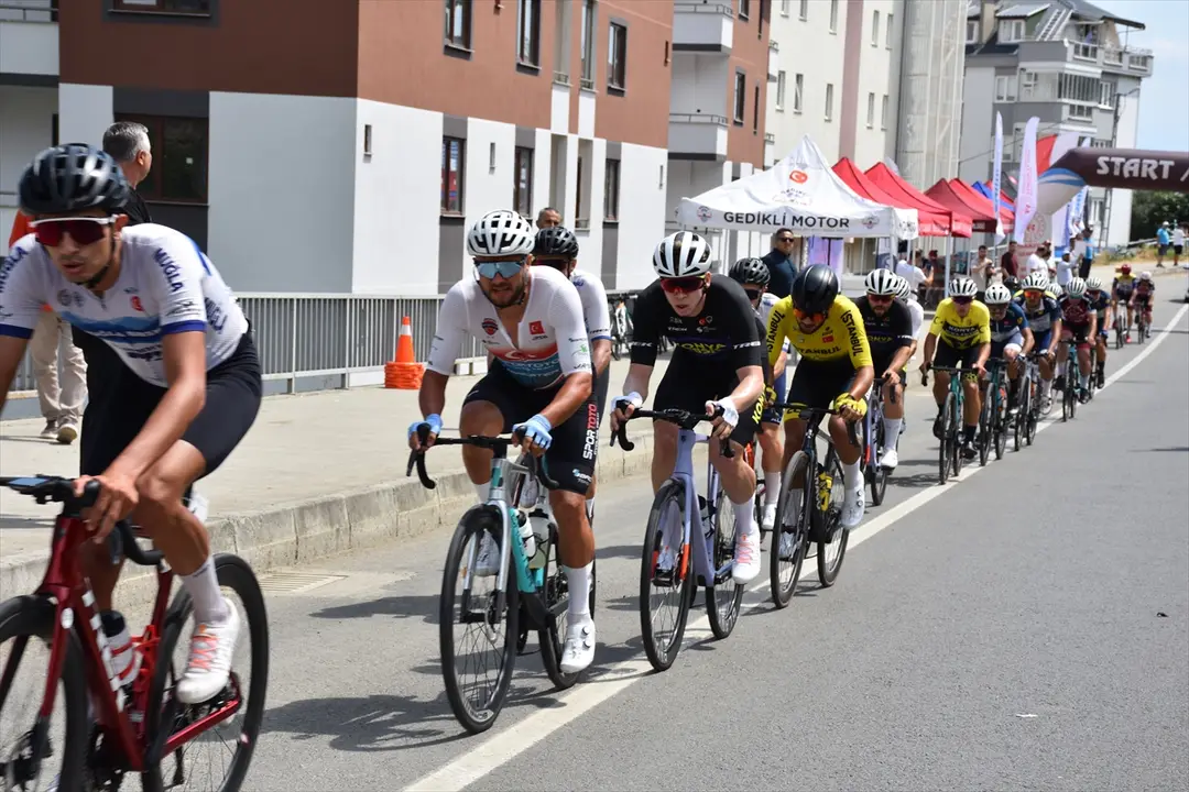 Cycling Turkish Cup 7th Stage Race Kicks Off in Trabzon