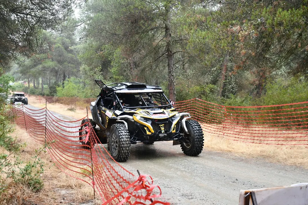 Türkiye Offroad Şampiyonası: Vezirköprü Orman Etabı Tamamlandı
