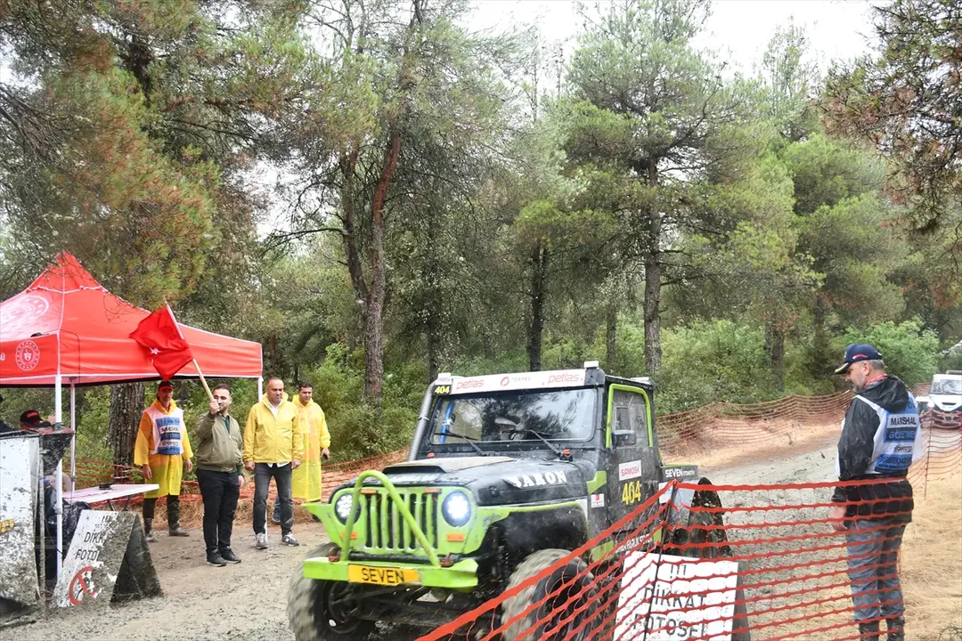 Türkiye Offroad Şampiyonası: Vezirköprü Orman Etabı Tamamlandı