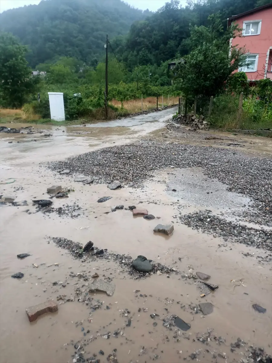 Kastamonu Doğanyurt: Heftiger Starkregen, Überschwemmungen