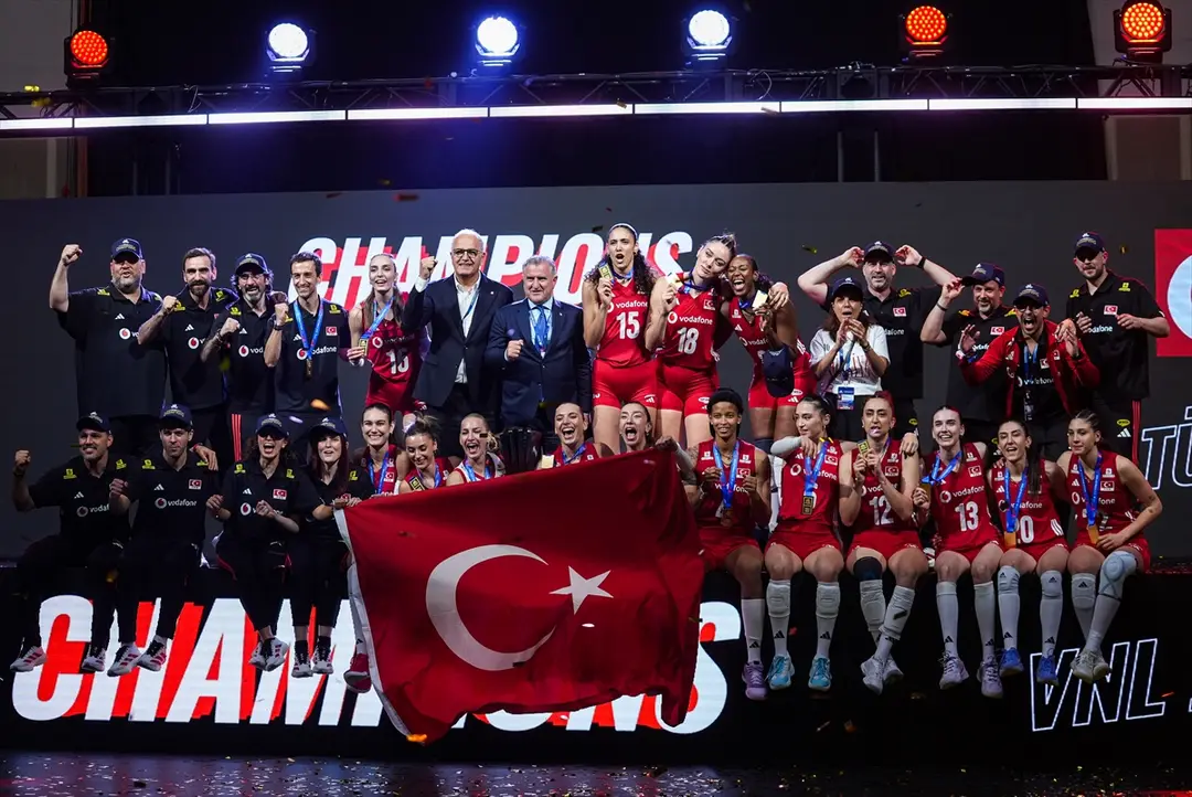 Die Sultaninnen des Netzes holen VNL-Titel in Macau