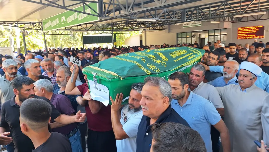 In Mersin ertrunkene Familienmitglieder beigesetzt