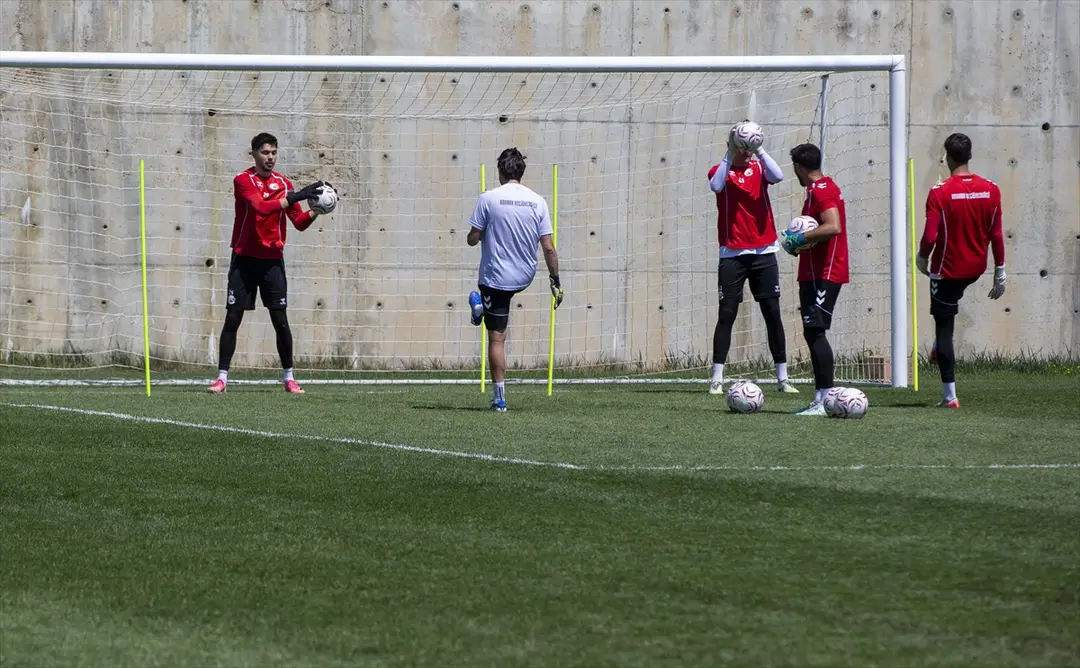 Keçiörengücü Teknik Direktörü Korkmaz: Yeni sezon hedefimiz play-off