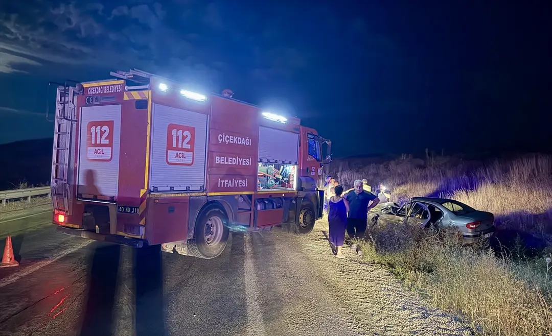 Kırşehir'de trafik kazası: 1 ölü, 1 kişi yaralandı