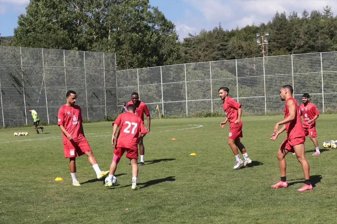 Al Ittihad Bolu'da kampa girdi: Teknik direktör Jawad konuştu