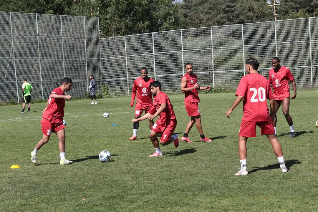Al Ittihad Bolu'da kampa girdi: Teknik direktör Jawad konuştu