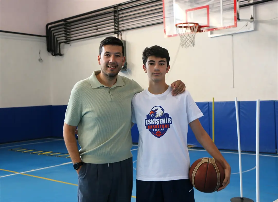 LGS Birincisi Burak Mamur: Basketbolla Galatasaray Lisesi hedefi