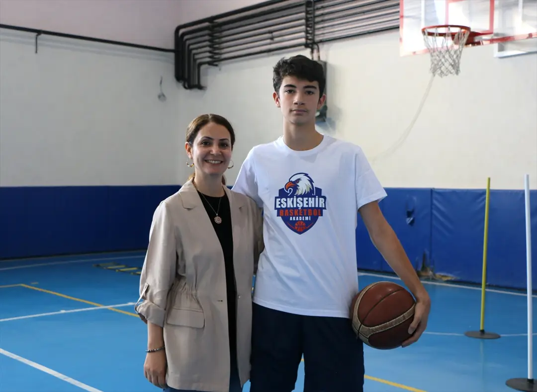 LGS Birincisi Burak Mamur: Basketbolla Galatasaray Lisesi hedefi