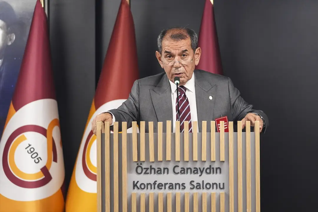 Galatasaray Başkanı Dursun Özbek: Transferde Acele Etmiyoruz
