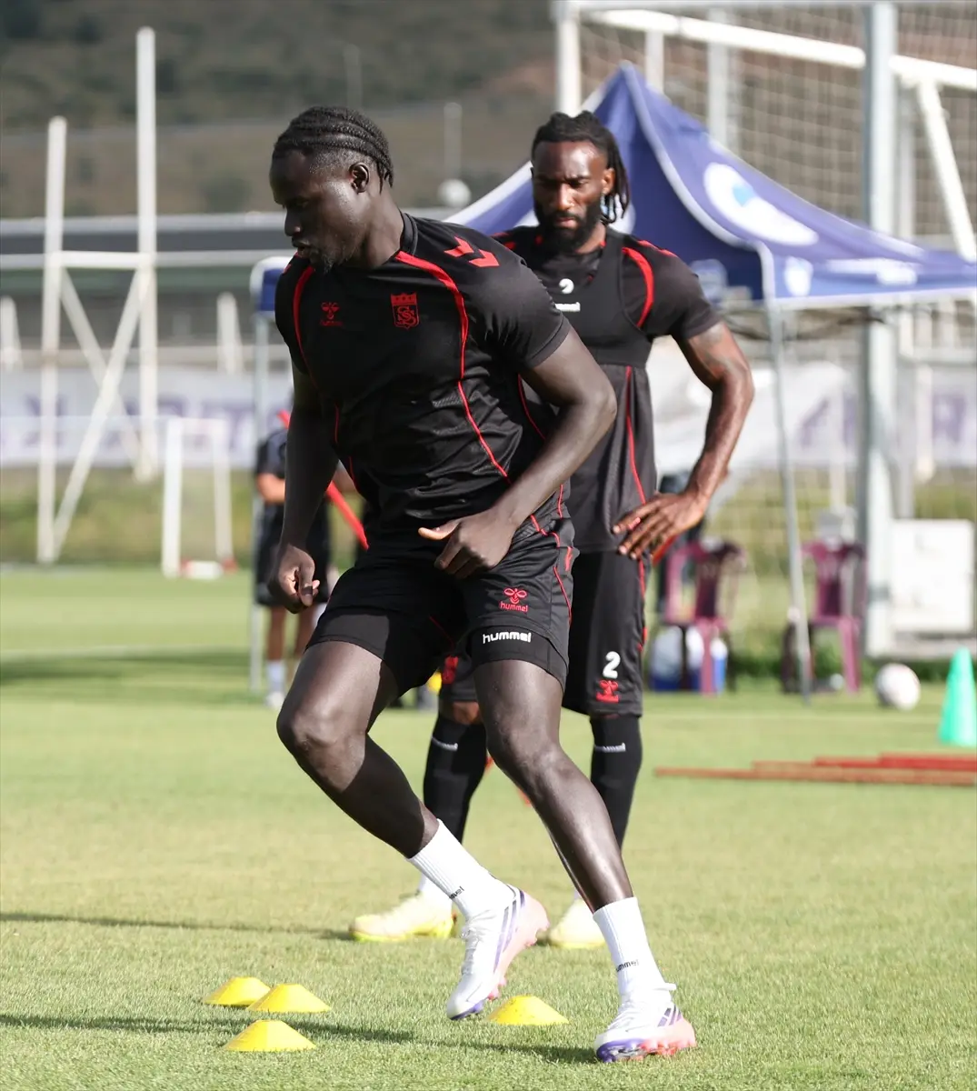 Sivasspor: Kayseri kampında sezon hazırlıkları sürüyor