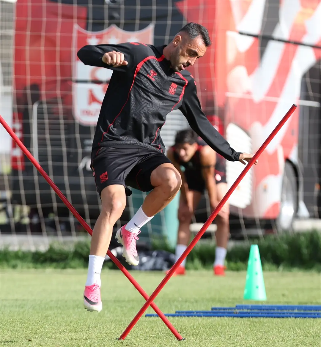 Sivasspor: Kayseri kampında sezon hazırlıkları sürüyor