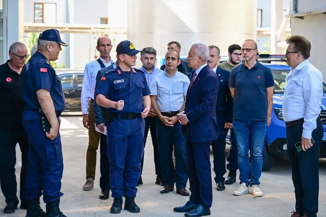 Kırklareli Valisi Turan: Fabrika patlaması titizlikle inceleniyor