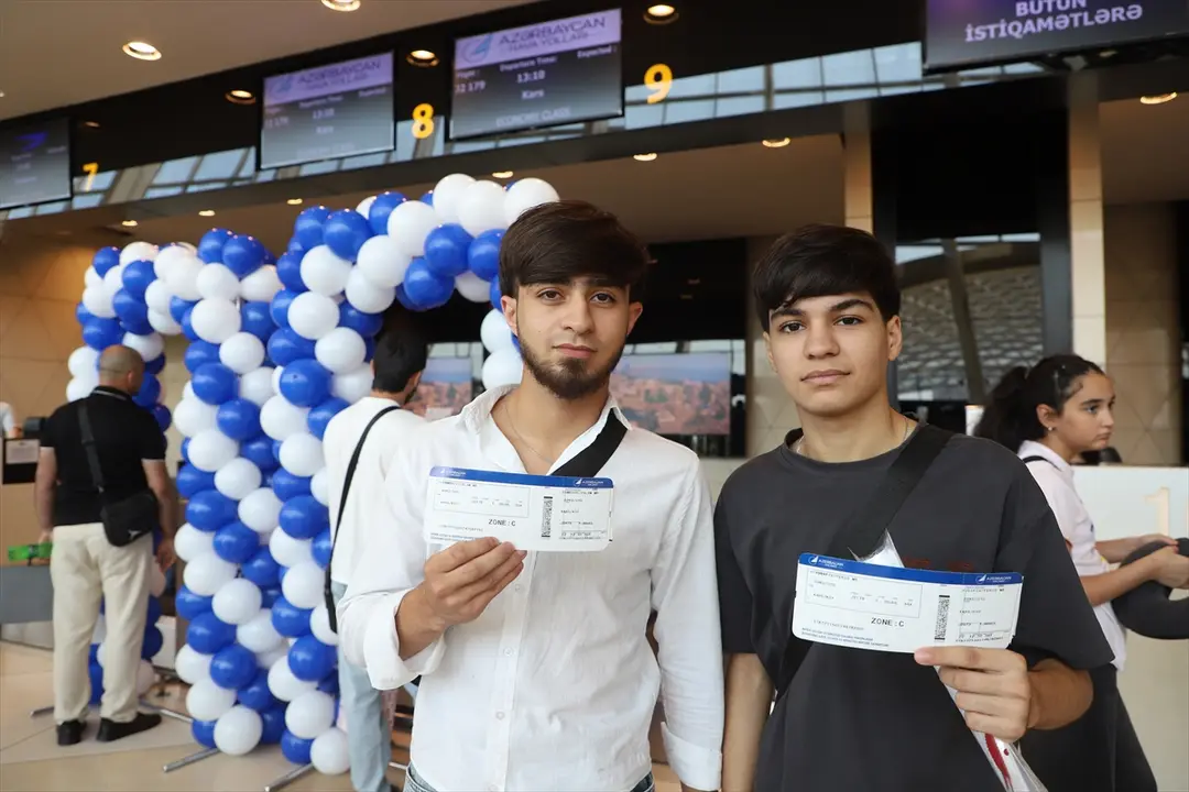 Bakü-Kars Uçuşları Başladı: AZAL Türkiye'deki Ağını Genişletti