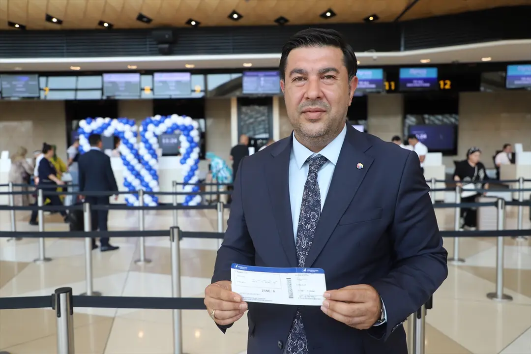 Bakü-Kars Uçuşları Başladı: AZAL Türkiye'deki Ağını Genişletti