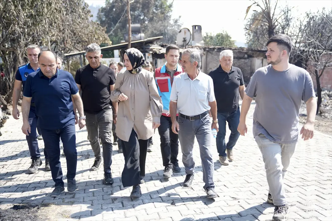 Fatma Betül Sayan Kaya: Yangın mağdurlarına devlet desteği sürecek
