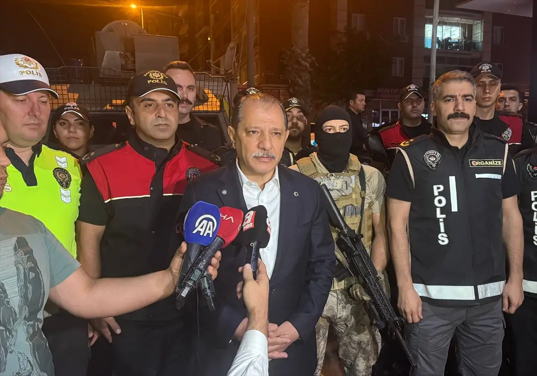 İstanbul Emniyet Müdürü Yıldız, Esenyurt'ta gerçekleştirilen denetime katıldı