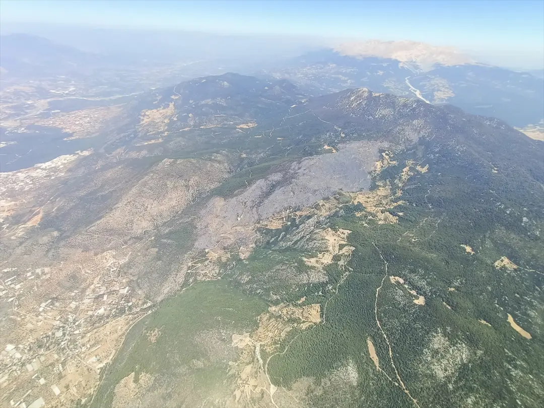 Antalya Kaş'taki orman yangını: 200 hektar alan kül oldu