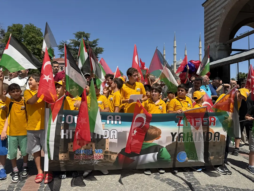 Aybars Eymen: Edirne'den Gazze'ye direnişe bin selam
