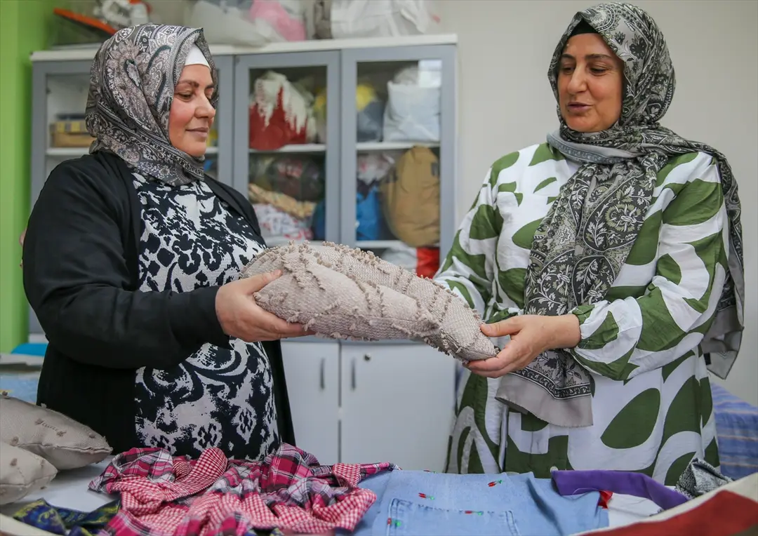 Diyarbakır'da Atık Perde Kumaşları Yapay Zeka ile Ürüne Dönüşüyor
