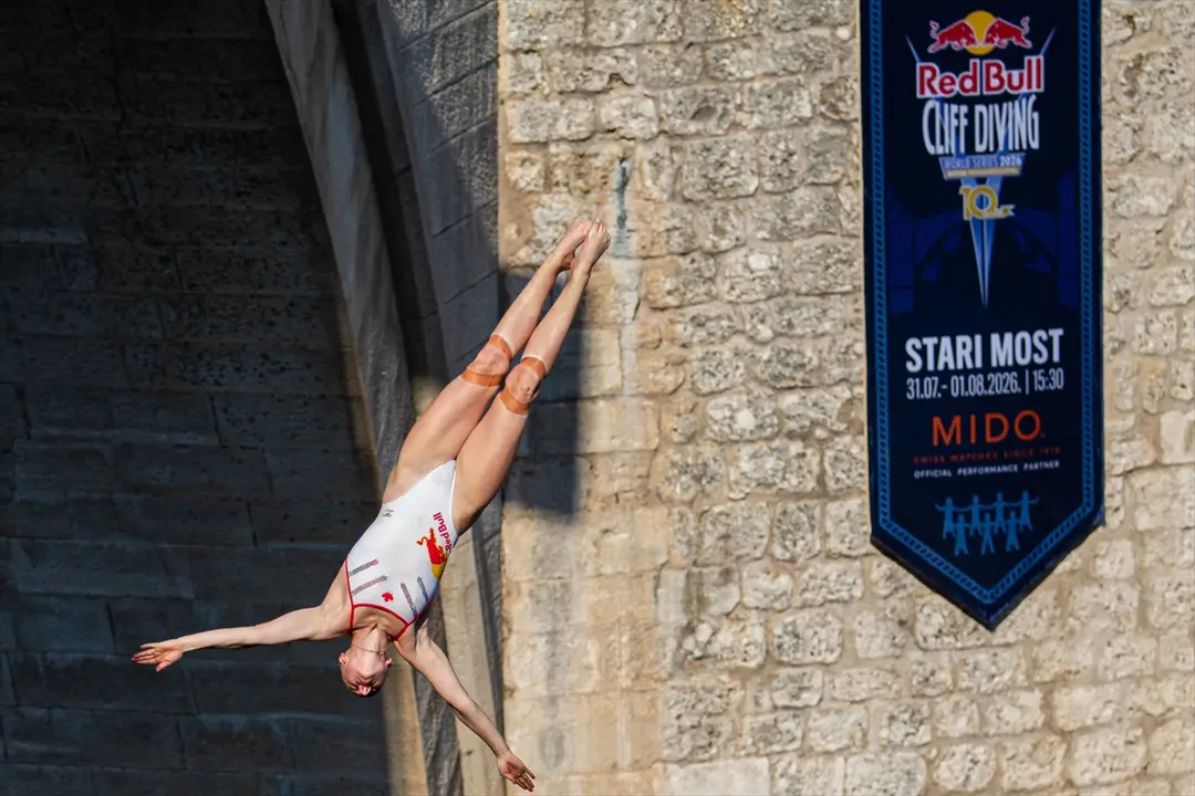 Mostar Köprüsü'nde Red Bull Cliff Diving Serisi düzenlendi