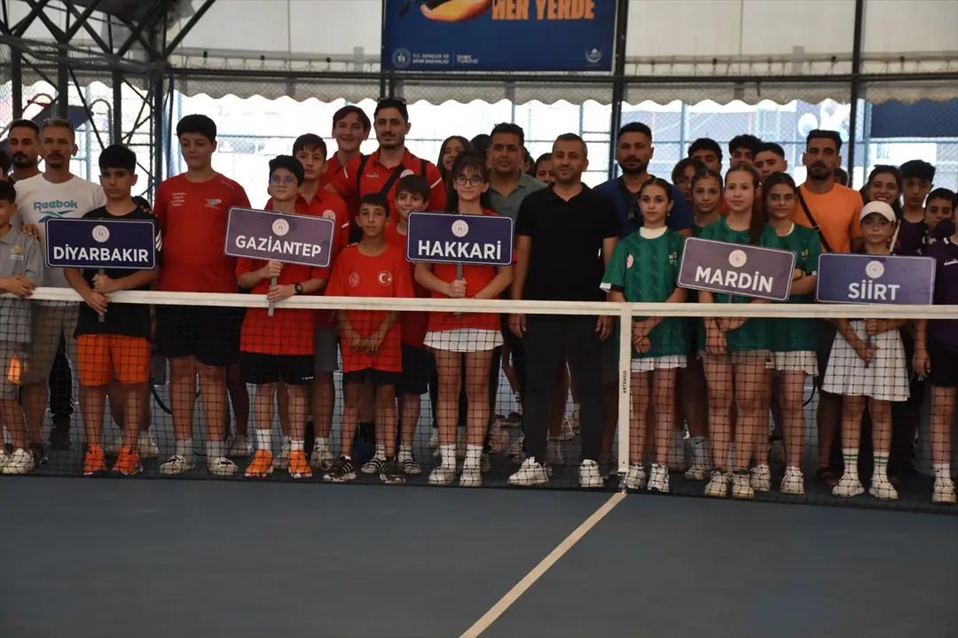 Şırnak'ta ANALİG Tenis Grup Müsabakaları Başladı: 90 Sporcu Katılıyor