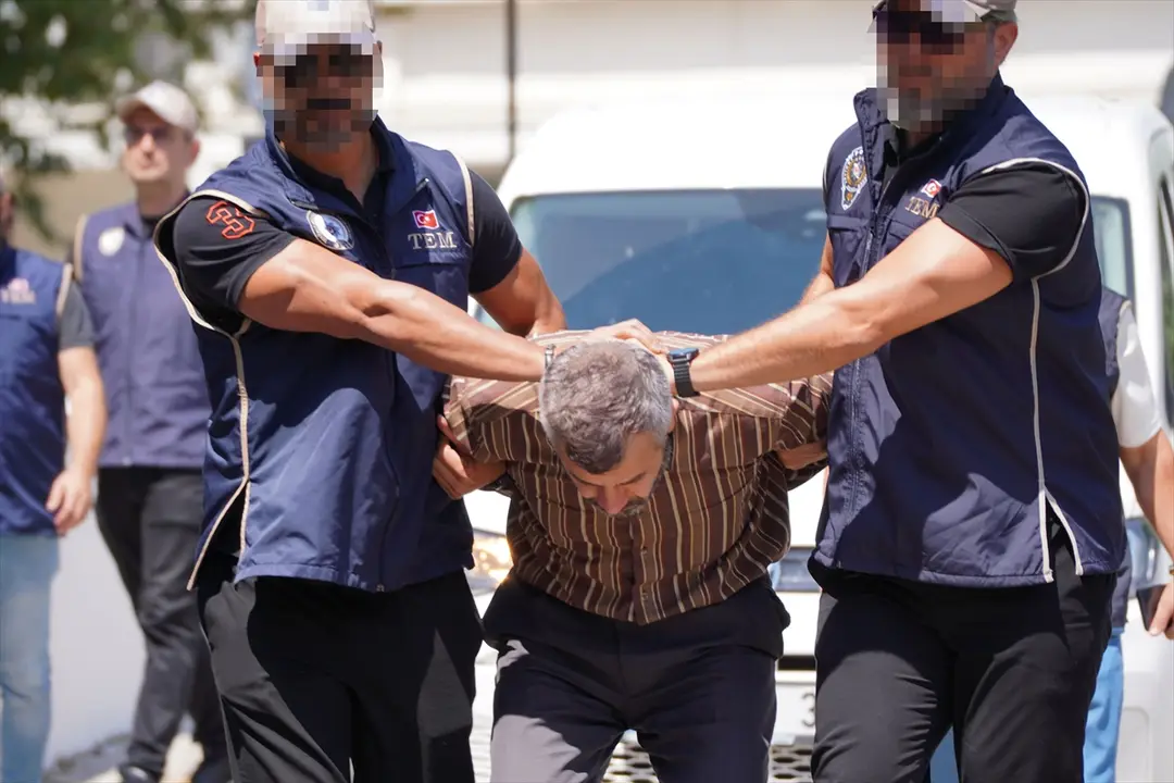 FETÖ'cü Burkay Karatepe, örgüt bağlantısını ve darbe girişimini anlattı