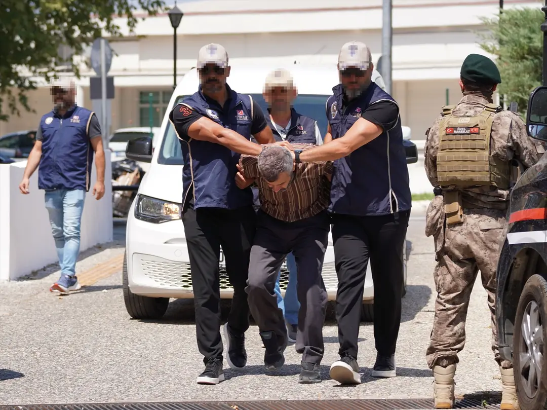 FETÖ'cü Burkay Karatepe, örgüt bağlantısını ve darbe girişimini anlattı