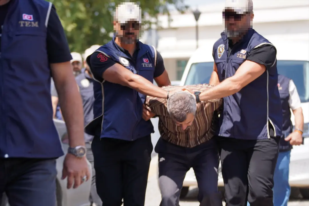 FETÖ'cü Burkay Karatepe, örgüt bağlantısını ve darbe girişimini anlattı