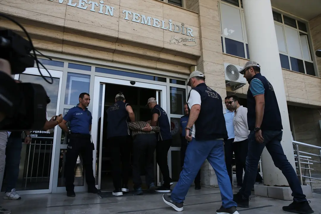 FETÖ'cü Burkay Karatepe, örgüt bağlantısını ve darbe girişimini anlattı