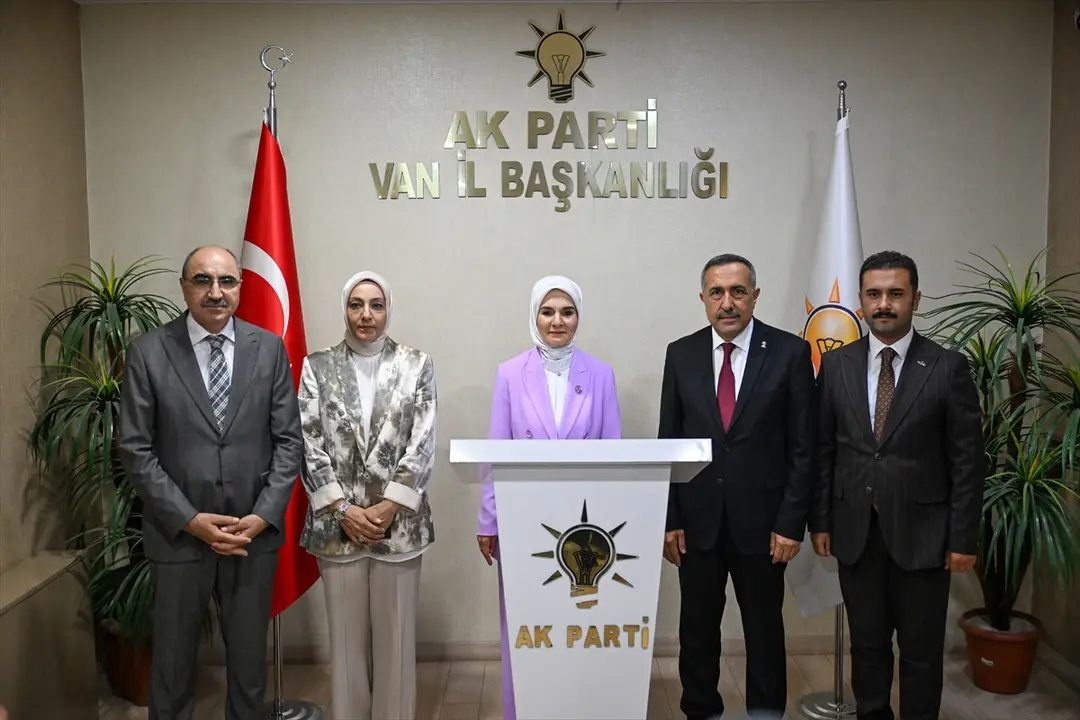 Aile ve Sosyal Hizmetler Bakanı Göktaş Van'da ziyaretlerde bulundu