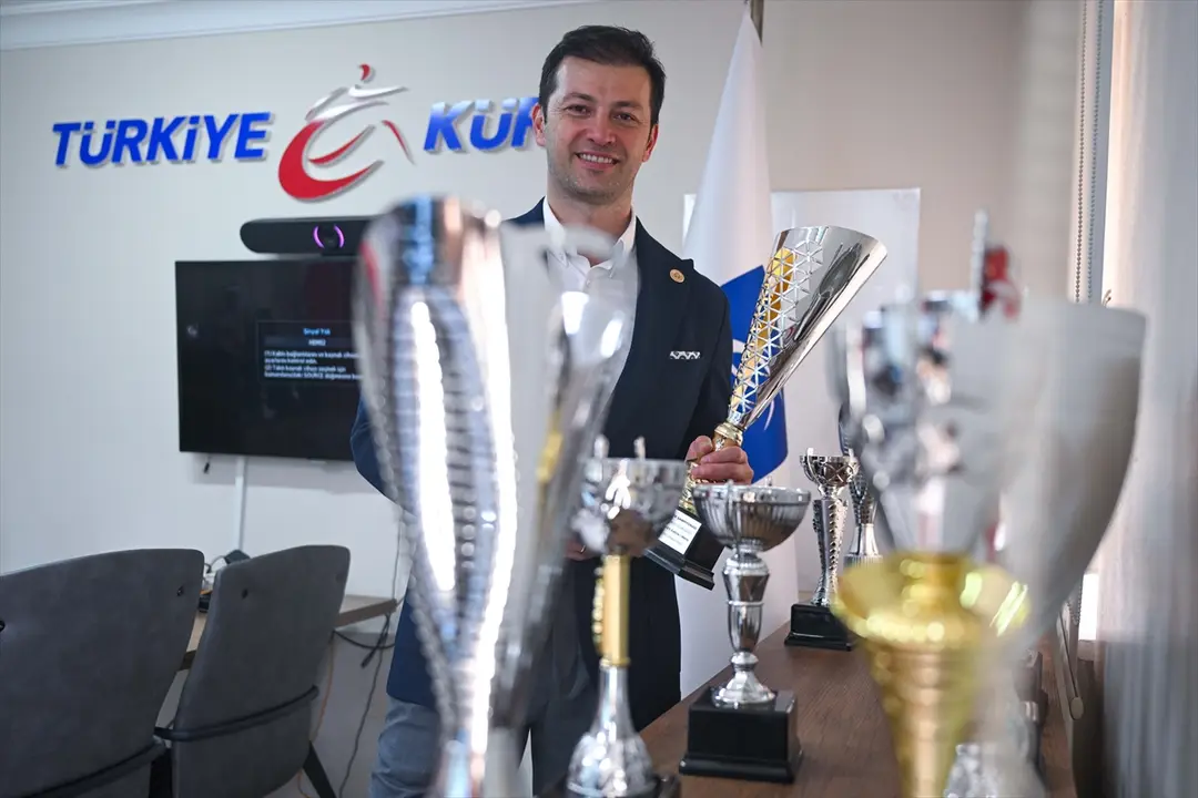 Erhan Ertürk: Kürekte 2032 Olimpiyat madalyası hedefi