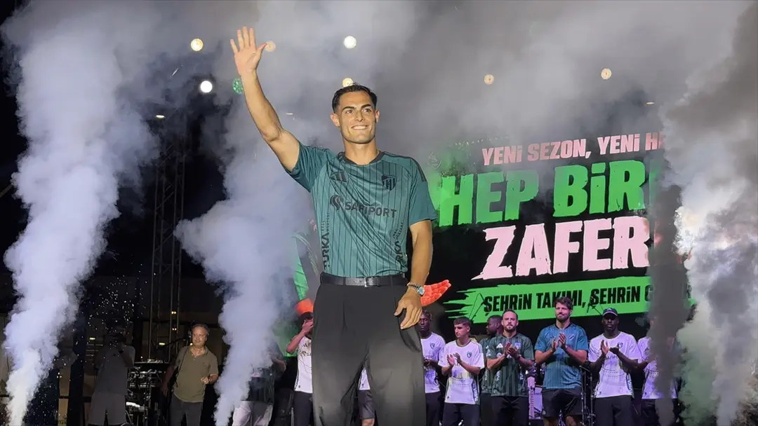 Kocaelispor yeni sezonu açtı: Altunbaş transferi duyuruldu