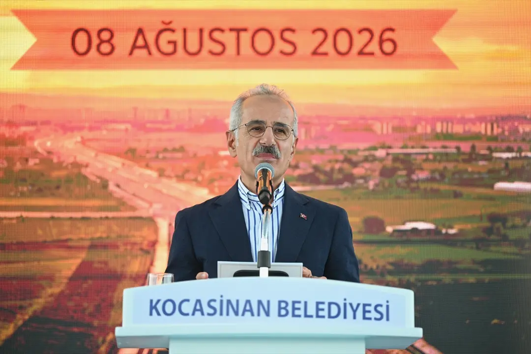 Bakan Uraloğlu: Ankara-Kayseri hızlı tren 1 saat 45 dakika