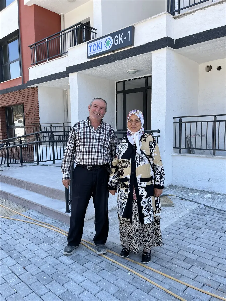 Bakan Kurum: Sındırgı deprem konutları anahtarları teslim edilecek