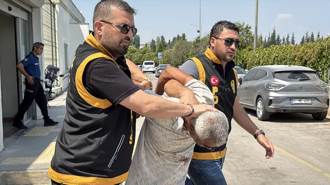 Adana'da eski eşini bıçakla yaralayan A.T. tutuklandı