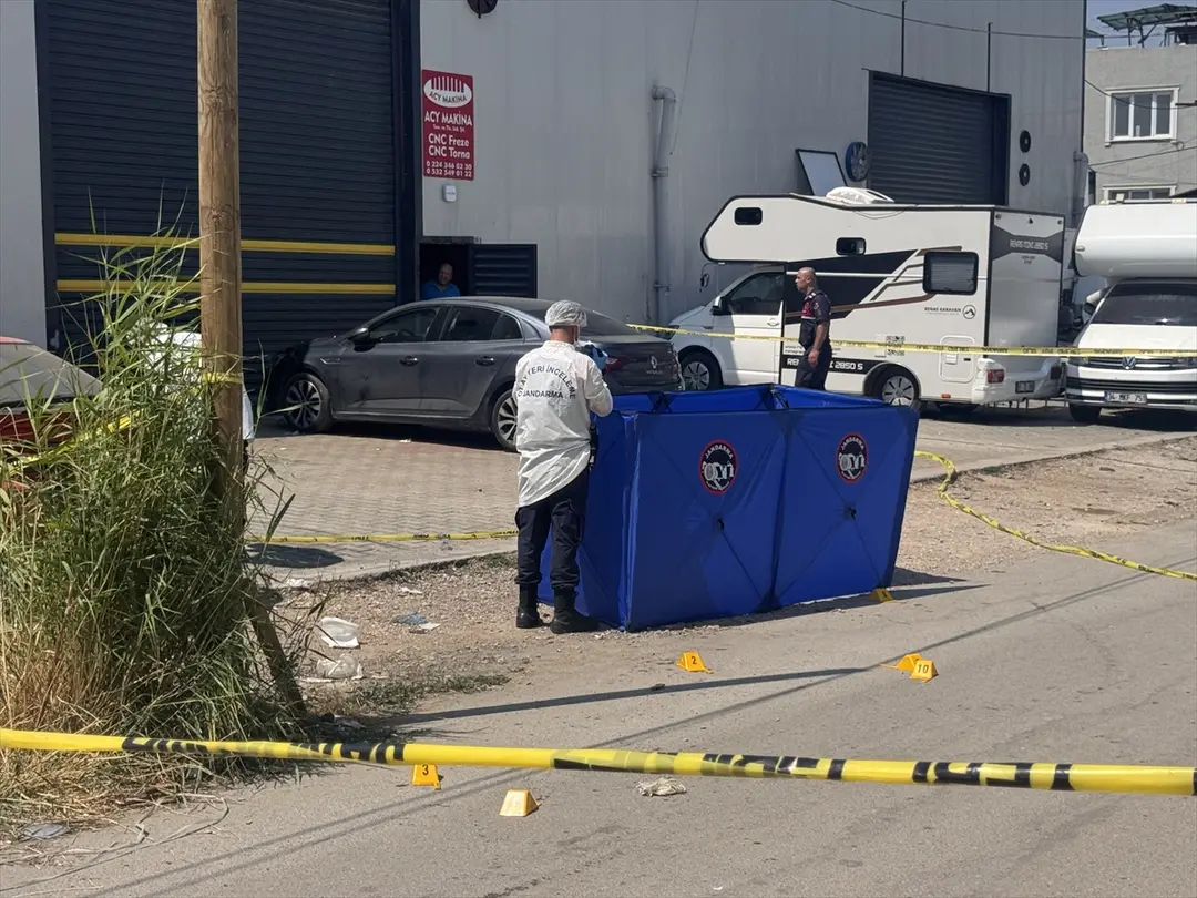 Bursa'da eşini ve eniştesini tabancayla öldüren şüpheli yakalandı