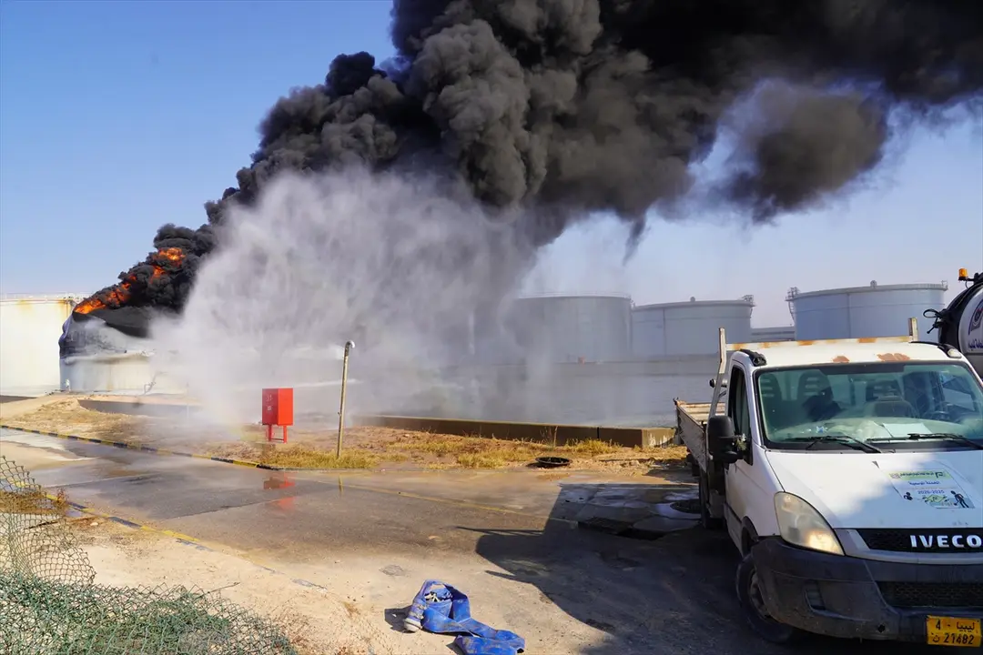 Libya: Zaviye petrol tesisleri kırmızı çizgi, saldırı sürüyor