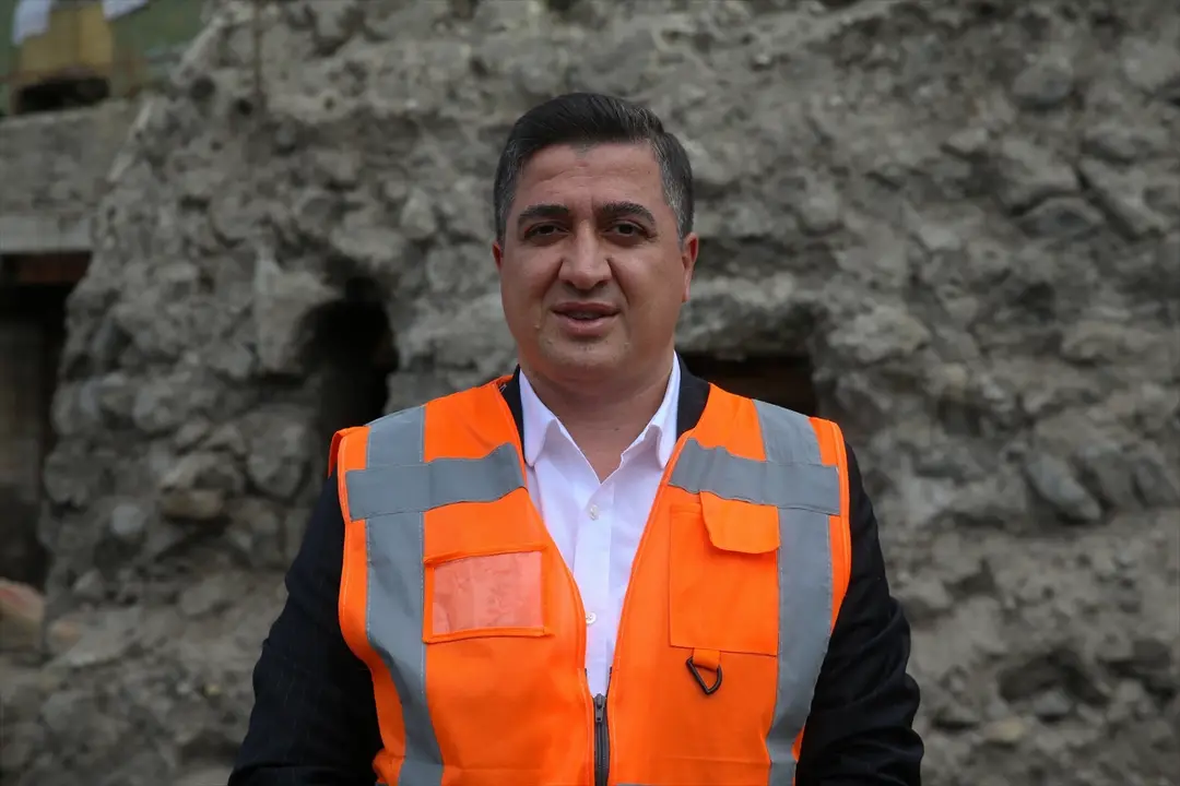 Ahi Toman Baba'nın kümbeti gün yüzüne çıkarılıyor