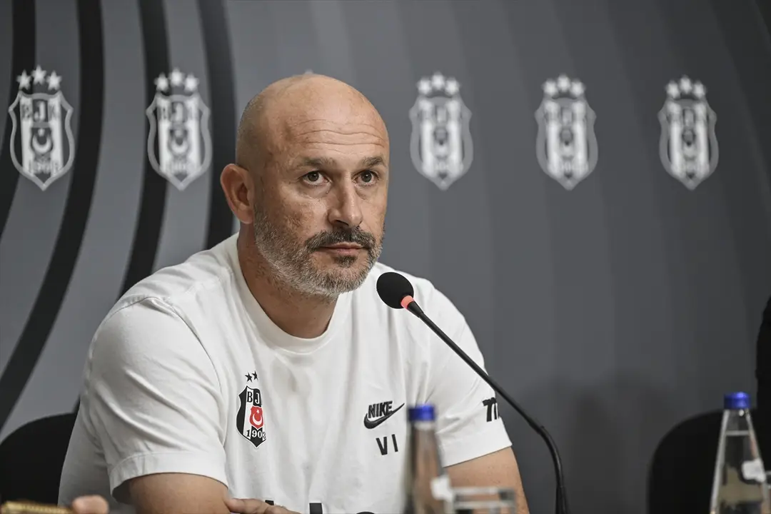 Beşiktaş Teknik Direktörü Italiano: Hradec Kralove maçı çok önemli