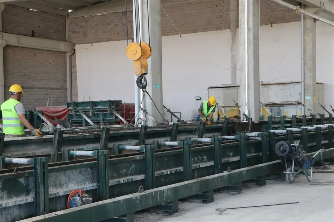 Yozgat'ta bir bölümünde üretime başlanan OSB'nin 7 bin kişiye istihdam sağlaması planlanıyor