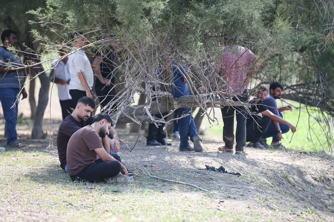 GÜNCELLEME - Adana'da Ceyhan Nehri'nde kaybolan 2 çocuktan 1'inin cesedine ulaşıldı