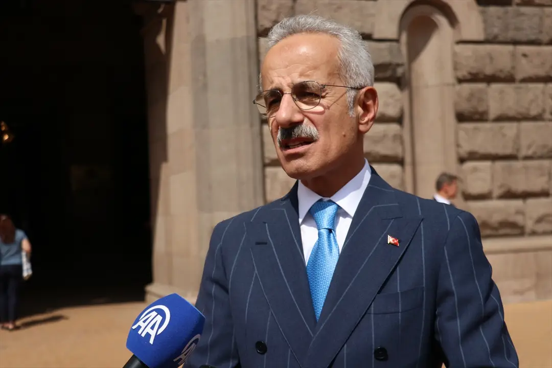 Bakan Uraloğlu: Koridorlar Avrupa'ya uzanmalı, Bulgaristan önemli