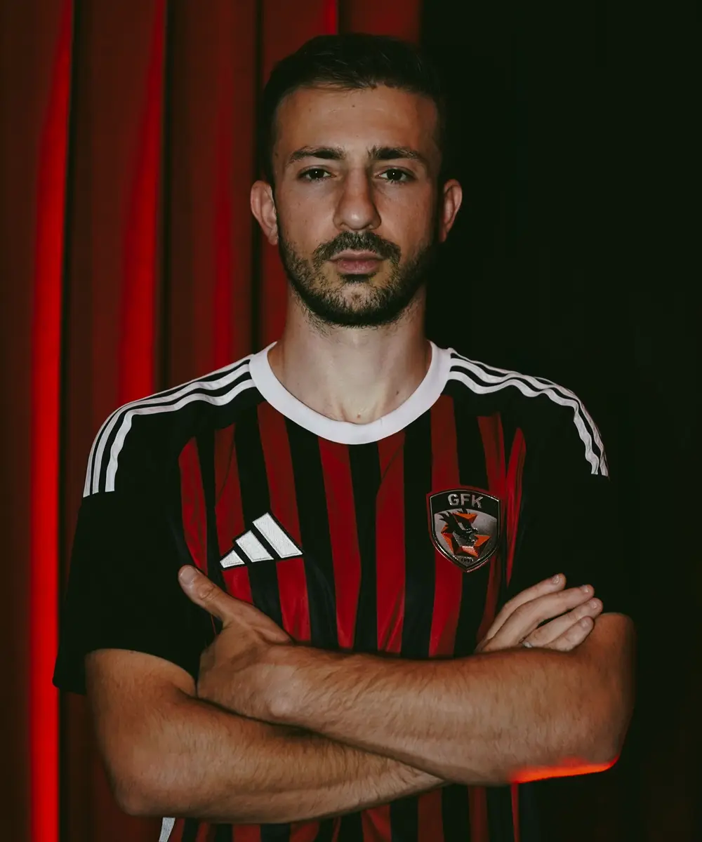 Gaziantep FK: Halil Dervişoğlu'nu renklerimize bağladık