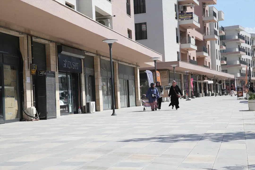 Hatay Atatürk Caddesi: Yeni iş yerleriyle yeniden canlandı